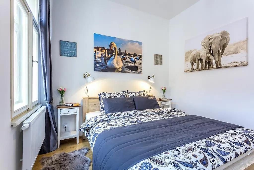 פראג Baranova Apartments