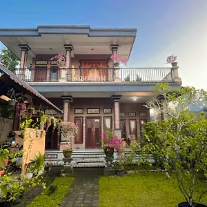 Nano Ari And Art Class Homestay Ubud (Bali)